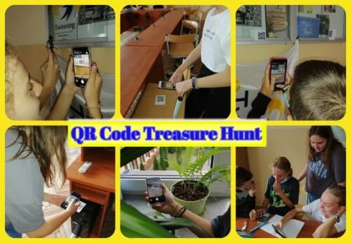 Klasa 7g pracuje z QR kodami aby zebrać informacje związane z projektem.